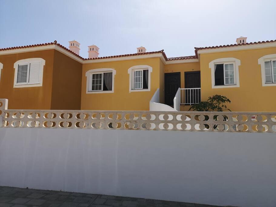Apartment Am Meer Mit Pool Santa Cruz de Tenerife Luaran gambar